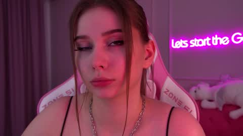 Diana online show from February 1, 2025, 5:07 am