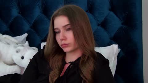 Diana online show from February 3, 2025, 4:14 am