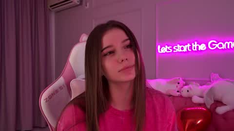 Diana online show from February 16, 2025, 9:27 pm