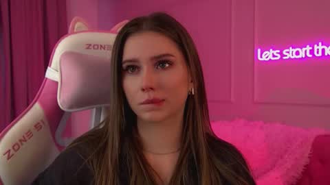 Diana online show from February 4, 2026, 9:15 am