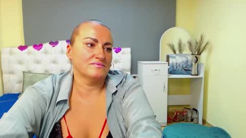 Diana online show from October 11, 2025, 7:18 am