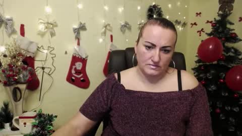 Diana online show from December 14, 2025, 6:56 pm