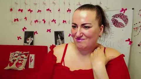 Diana online show from February 19, 2026, 7:15 am