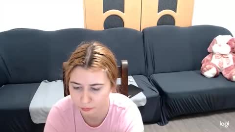 dianasmiey7 online show from January 26, 2025, 9:51 pm