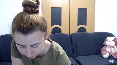 dianasmiey7 online show from January 27, 2025, 9:11 pm