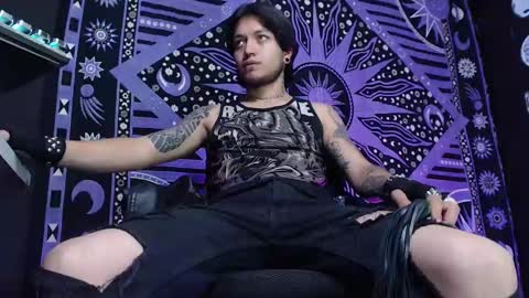 DICAPRIO online show from February 15, 2025, 6:01 pm