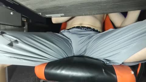 Dick And Muscle online show from February 1, 2025, 4:35 am