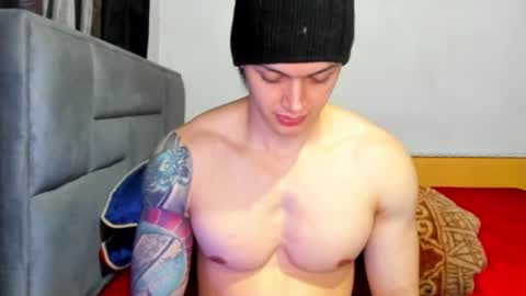 jhon online show from January 20, 2025, 2:22 am