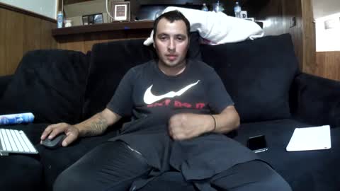 Snapshot of dickemdown93est chatting on September 17, 2025, 9:49 pm dickemdown93est online show from September 17, 2025, 9:49 pm