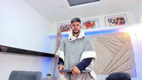 Snapshot of dickgriffith chatting on February 10, 2025, 11:57 am Dick Griffith online show from February 10, 2025, 11:57 am