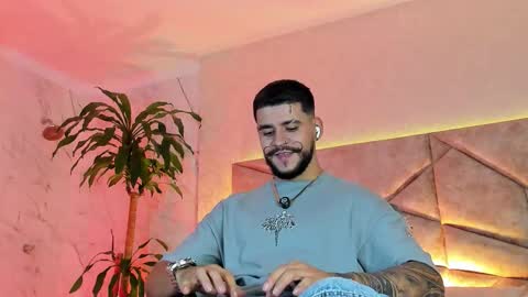 Snapshot of dickgriffith chatting on September 28, 2025, 7:14 am Dick Griffith online show from September 28, 2025, 7:14 am