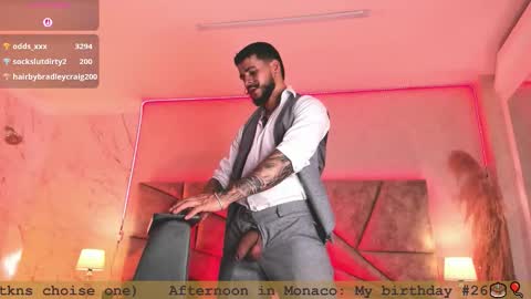 Snapshot of dickgriffith chatting on November 29, 2025, 8:23 pm Dick Griffith online show from November 29, 2025, 8:23 pm