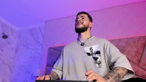 Snapshot of dickgriffith chatting on February 19, 2026, 3:08 pm Dick Griffith online show from February 19, 2026, 3:08 pm