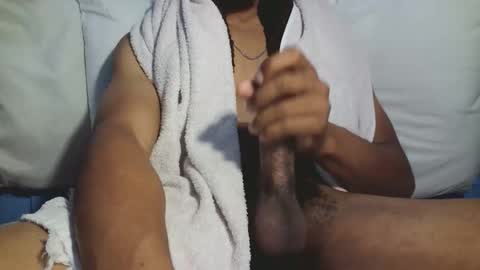 dickinner__ online show from November 30, 2025, 9:02 am