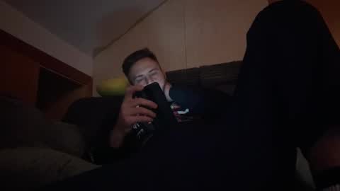 Im Julian  all cum shot videos here    online show from February 11, 2025, 11:33 pm