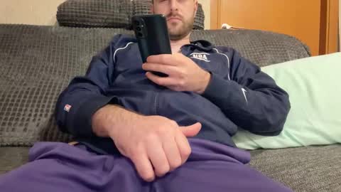 Im Julian  all cum shot videos here    online show from February 13, 2025, 12:13 am