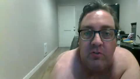 Snapshot of didgeman1984 chatting on May 14, 2026, 9:43 pm Didgeman online show from May 14, 2026, 9:43 pm