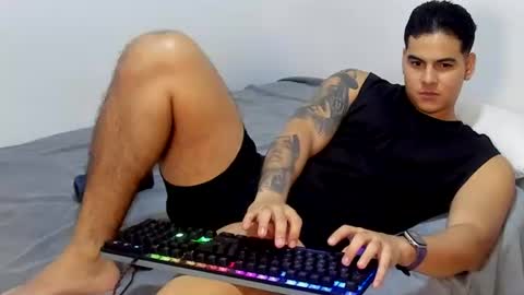 Snapshot of diego_cazas chatting on July 22, 2026, 12:02 am DIEGO CAZAS online show from July 22, 2026, 12:02 am