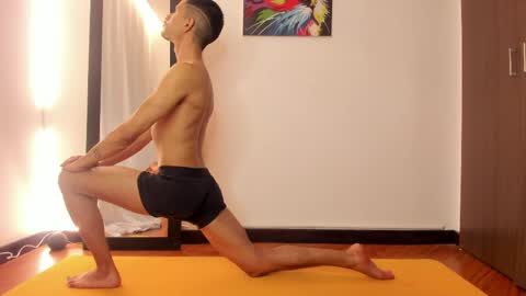 Diego lat online show from May 29, 2026, 2:53 am