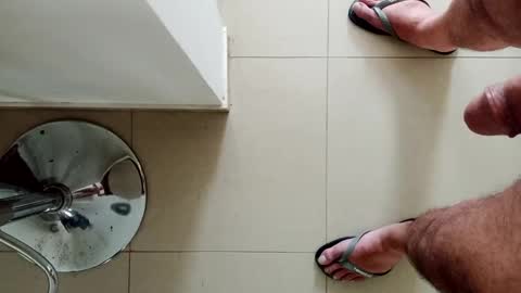 Diego online show from February 8, 2025, 2:27 pm