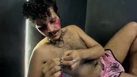 diemond_latinx98 online show from January 8, 2026, 6:26 am