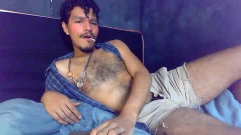 diemond_latinx98 online show from March 3, 2026, 4:46 pm