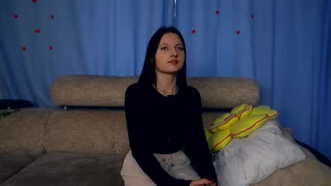 Snapshot of dierafauxa chatting on October 6, 2025, 7:39 am Elwyna online show from October 6, 2025, 7:39 am