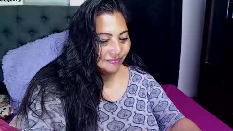 Mariana online show from February 28, 2025, 3:26 am