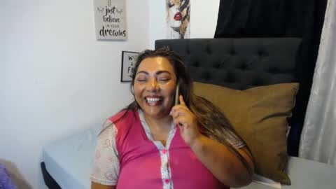Mariana online show from June 19, 2026, 2:49 am
