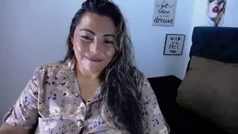 Mariana online show from June 25, 2026, 4:45 am