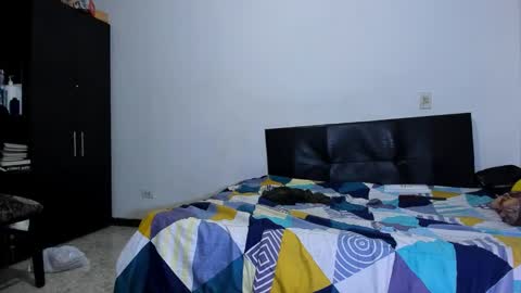 diiego_xxx online show from February 10, 2026, 4:33 pm