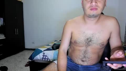diiego_xxx online show from April 7, 2026, 8:04 am