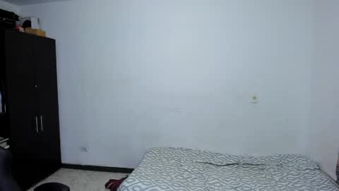 diiego_xxx online show from April 26, 2026, 1:53 pm