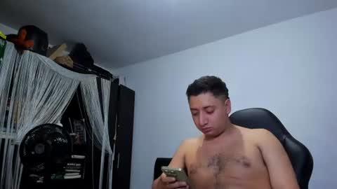 diiego_xxx online show from July 10, 2026, 10:56 pm
