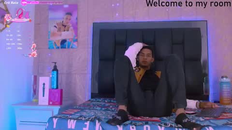 Dilan online show from October 15, 2025, 7:47 pm