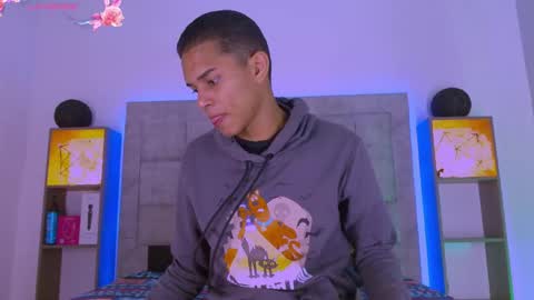 Dilan online show from December 18, 2025, 12:44 pm