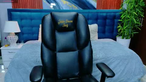 Snapshot of dilan_911 chatting on June 3, 2026, 7:19 pm DILAN online show from June 3, 2026, 7:19 pm