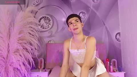 Snapshot of dilan_femboy_ chatting on July 3, 2026, 2:12 pm dilan_femboy_ online show from July 3, 2026, 2:12 pm