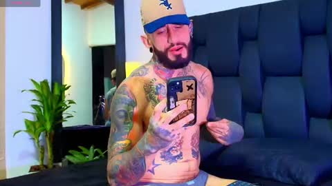 Snapshot of dilan_scootk_j chatting on July 6, 2026, 7:27 pm Dilan Scootk online show from July 6, 2026, 7:27 pm