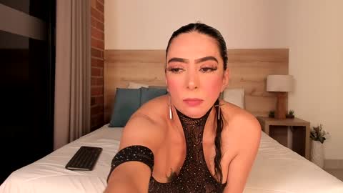 Dilarahkesh  online show from February 8, 2025, 9:03 am