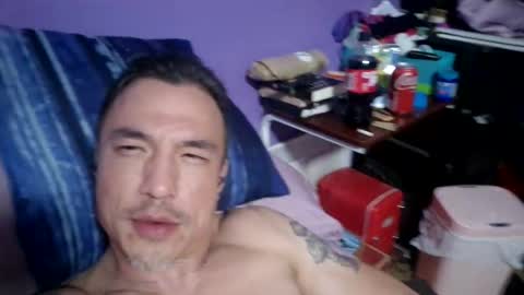 dillifambam08 online show from March 19, 2026, 10:19 am