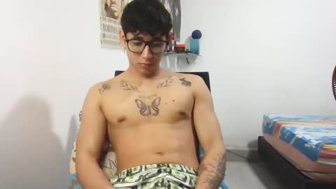 dillom420 online show from February 28, 2025, 5:59 am