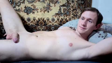 Snapshot of dimastyzzz chatting on January 8, 2025, 10:16 pm Dimetriusen online show from January 8, 2025, 10:16 pm