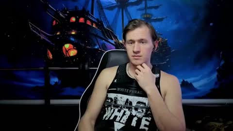 Snapshot of dimastyzzz chatting on March 9, 2025, 2:54 pm Dimetriusen online show from March 9, 2025, 2:54 pm