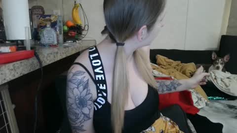 Sofie online show from February 4, 2025, 6:38 pm