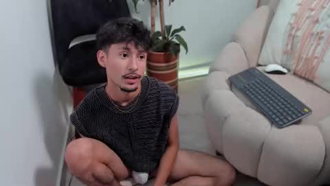 Fabian online show from February 22, 2025, 1:44 am