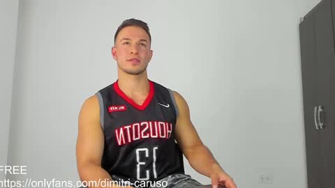 dimitricaruso online show from February 14, 2025, 10:14 pm