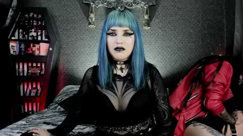 dimmuanddarkness online show from February 4, 2025, 5:53 am