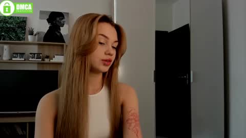 Dina online show from February 27, 2025, 7:23 am