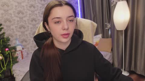 dinacandy online show from December 13, 2024, 11:13 am